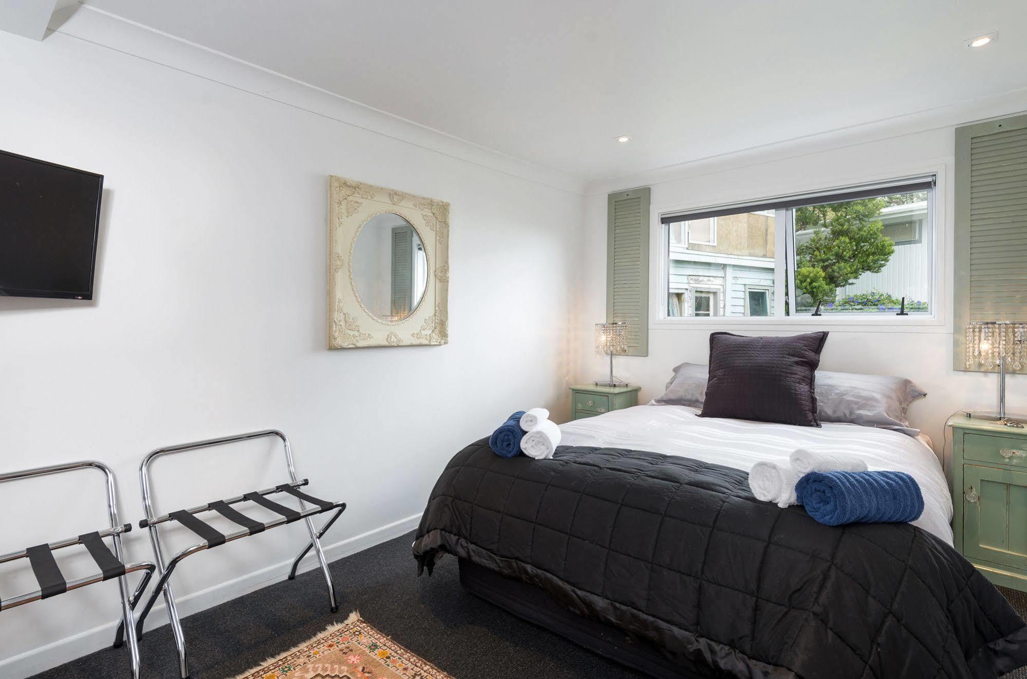 Lakeside City Apartments - Penthouse And Studio Rotorua Buitenkant foto